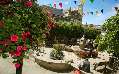 A LOCAL’S GUIDE TO…..CAMBORNE!