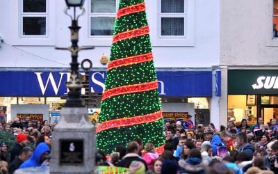 CAMBORNE CHRISTMAS TREE TO BE TAKEN DOWN